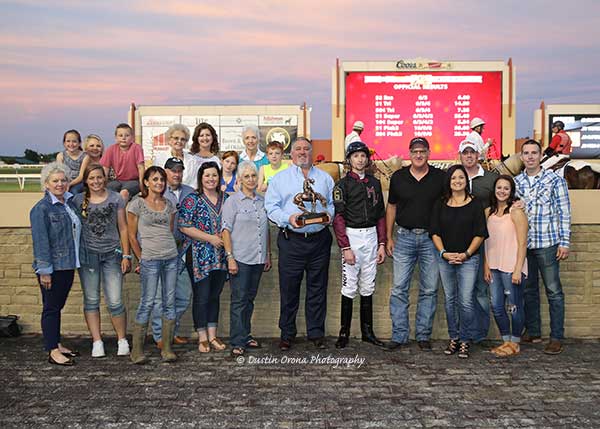 Connections of Painted Turnpike accepts trophy. © Dustin Orona Photography Connections of Painted Turnpike accepts trophy. © Dustin Orona Photography
